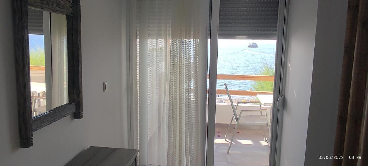 Ammos Stegna Apartment *